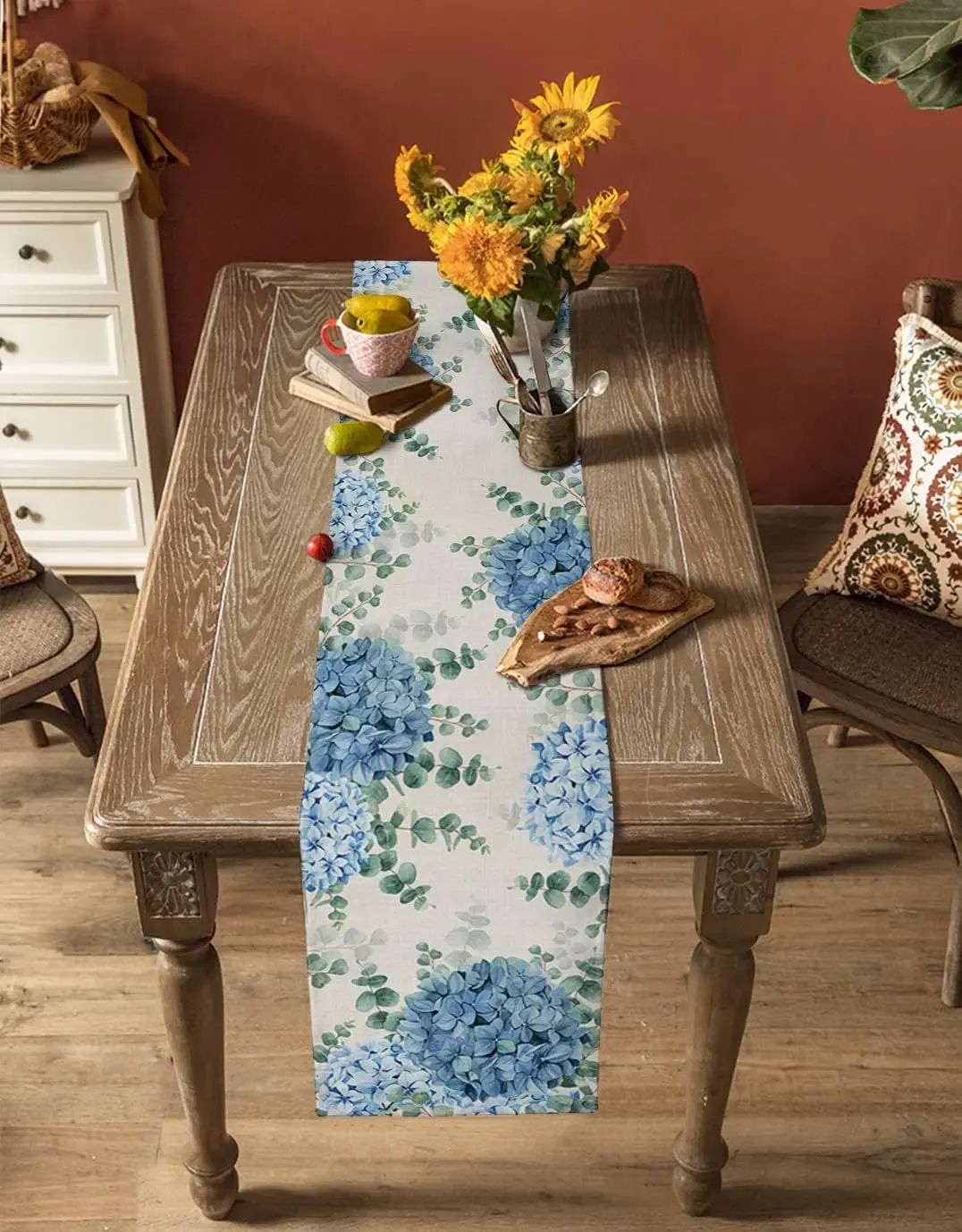 Blue Hydrangea Linen Table Runner – Elegant Floral Table Runner for Farmhouse Table Decor & Dining Spaces
