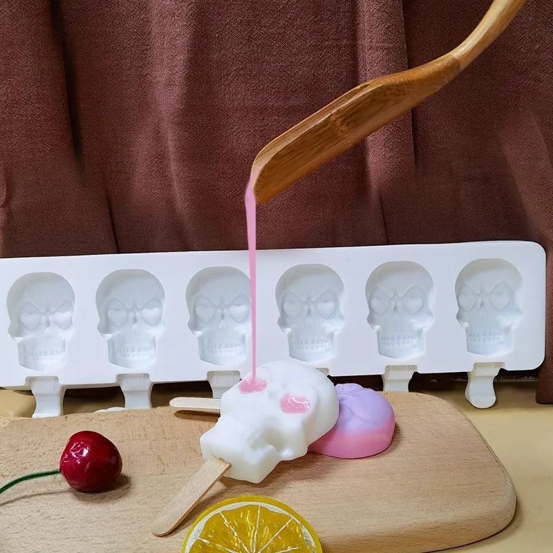 6-Cavity Skull Silicone Popsicle & Ice Mold