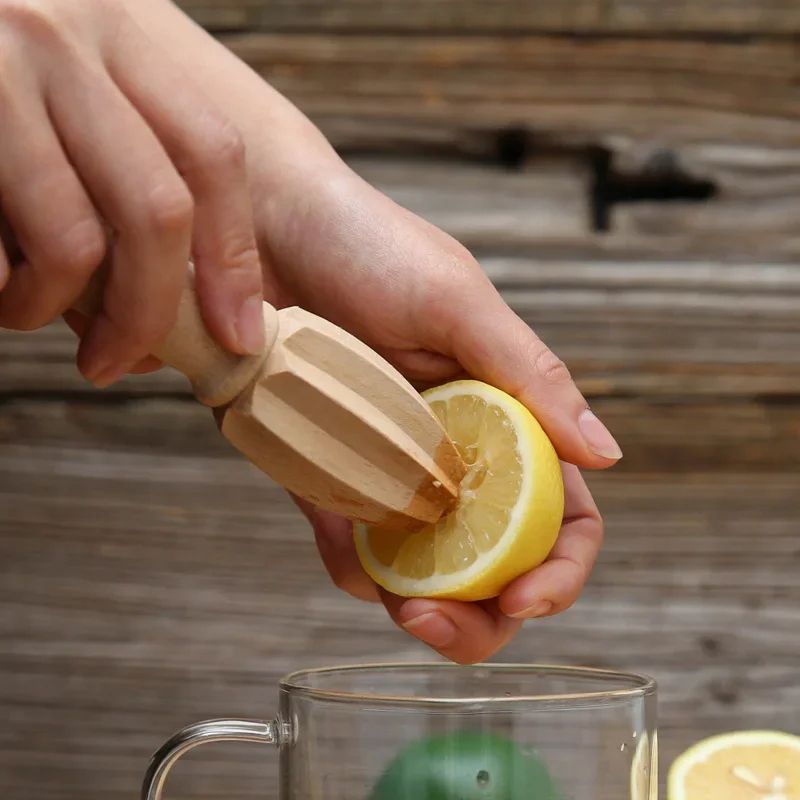 Beech Wood Citrus Reamer Manual Lemon Squeezer for Fresh Juice