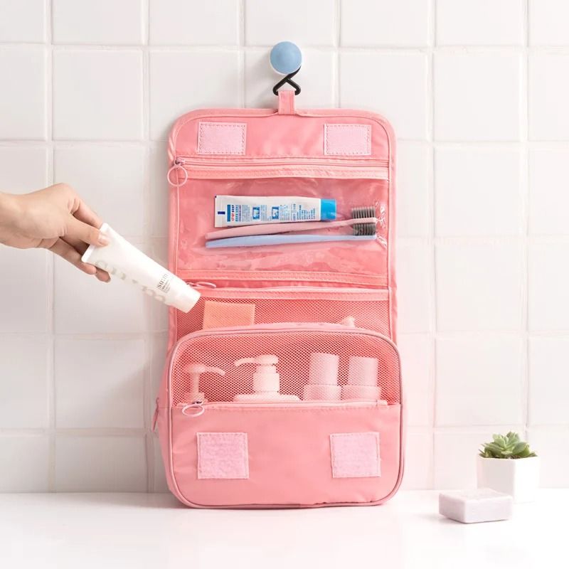 Multi-Functional Hanging Toiletry Bag and High-Performance Travel Organization Architecture