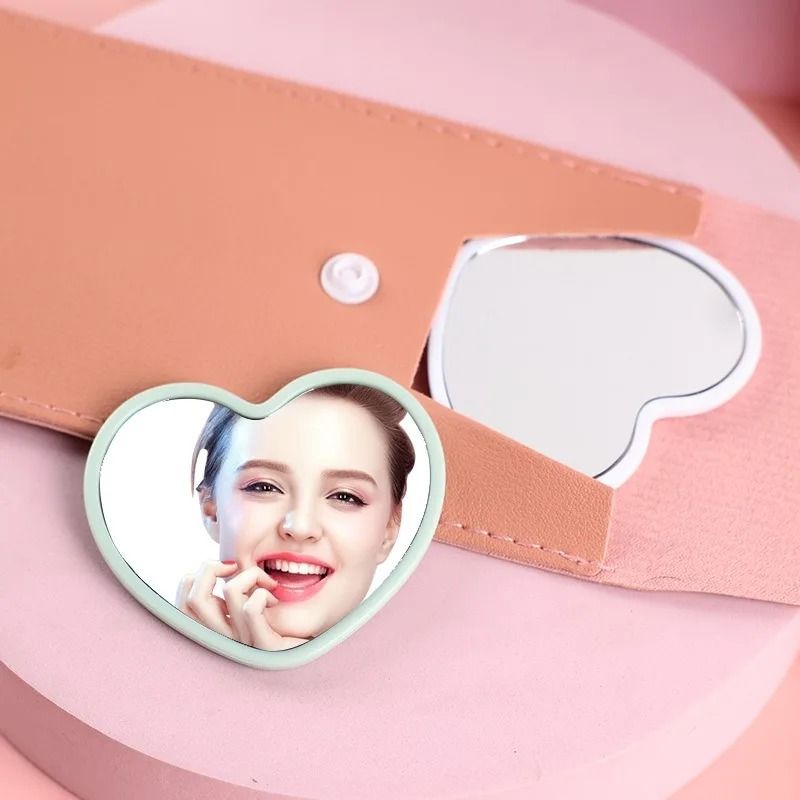 Petite Heart Portable Pocket Mirror
