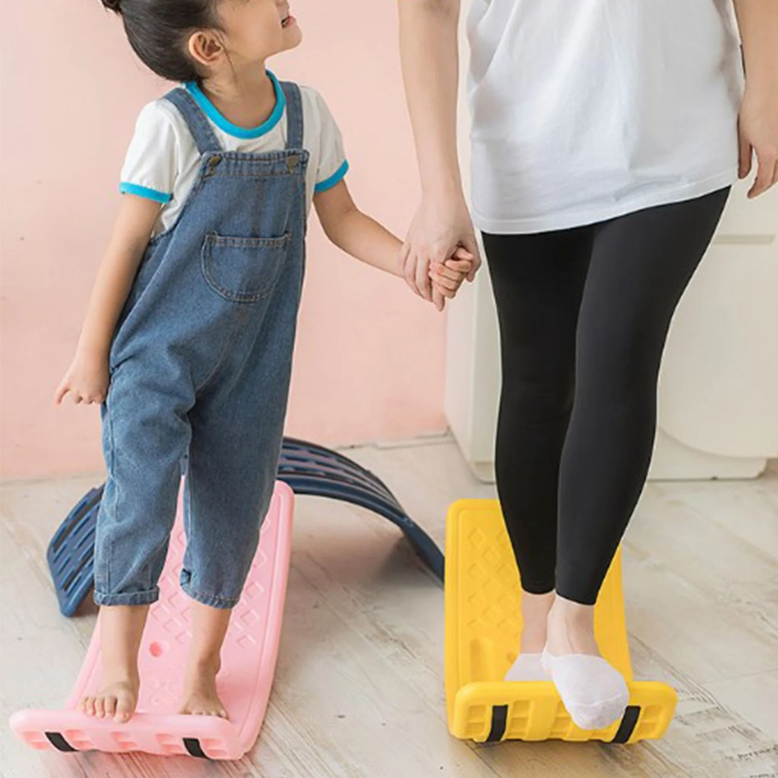 Twisting Balance Board for Kids with Multifunctional Seesaw Design
