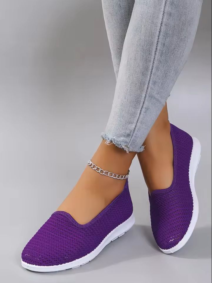Womens Summer Mesh Flat Shoes with Breathable Design