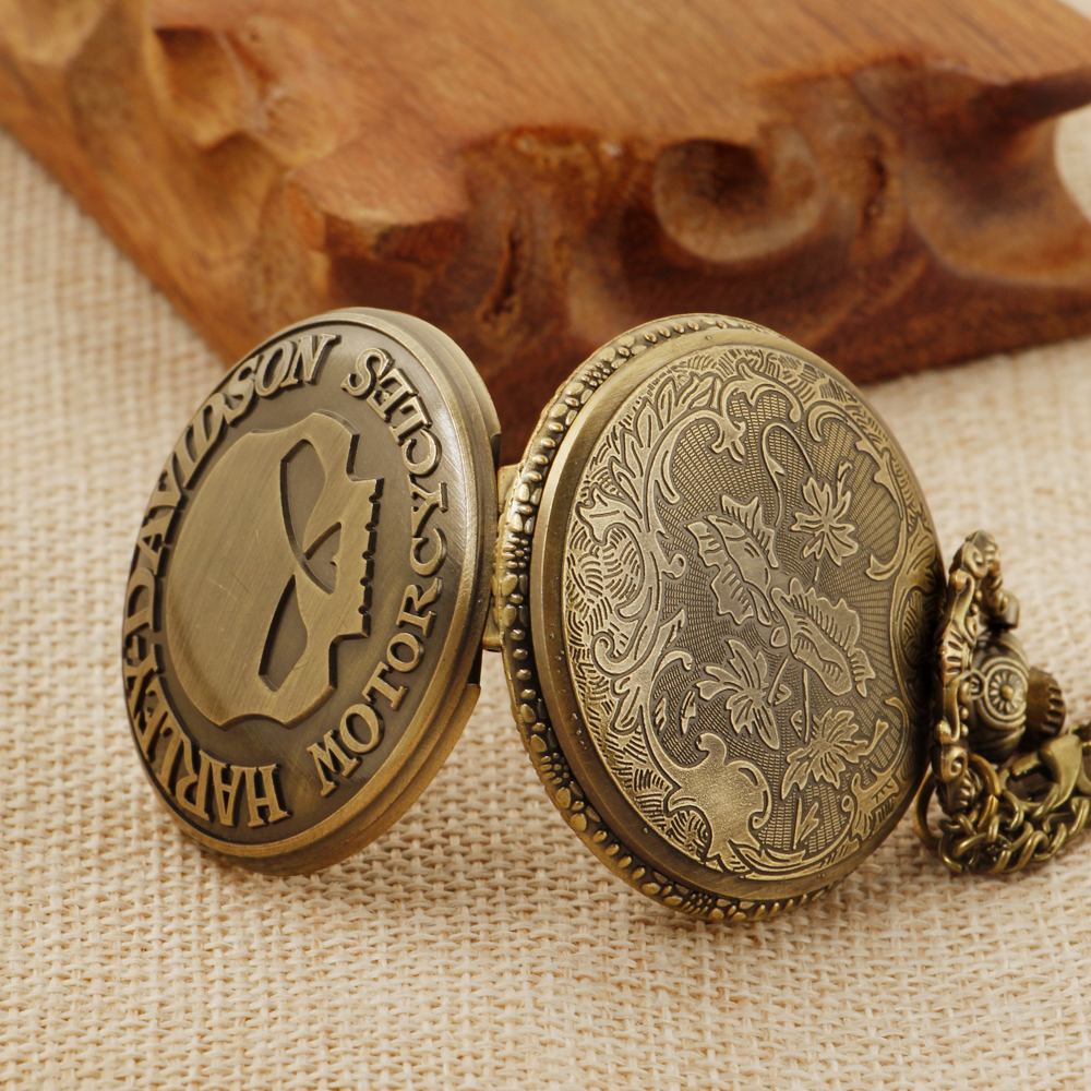 Vintage Quartz Pocket Watch Necklace for Men & Women Retro Steampunk Pendant Chain