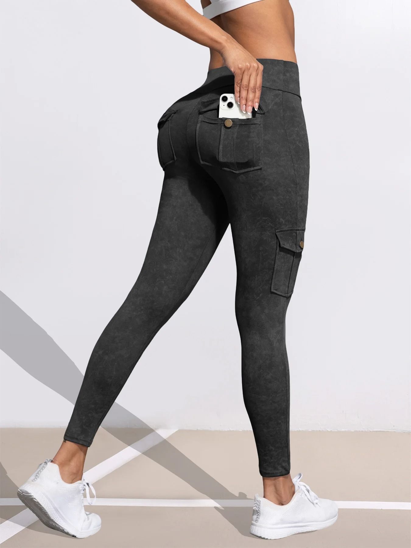 Womens Butt Lifting Leggings with Side Pocket and Washed Print Design