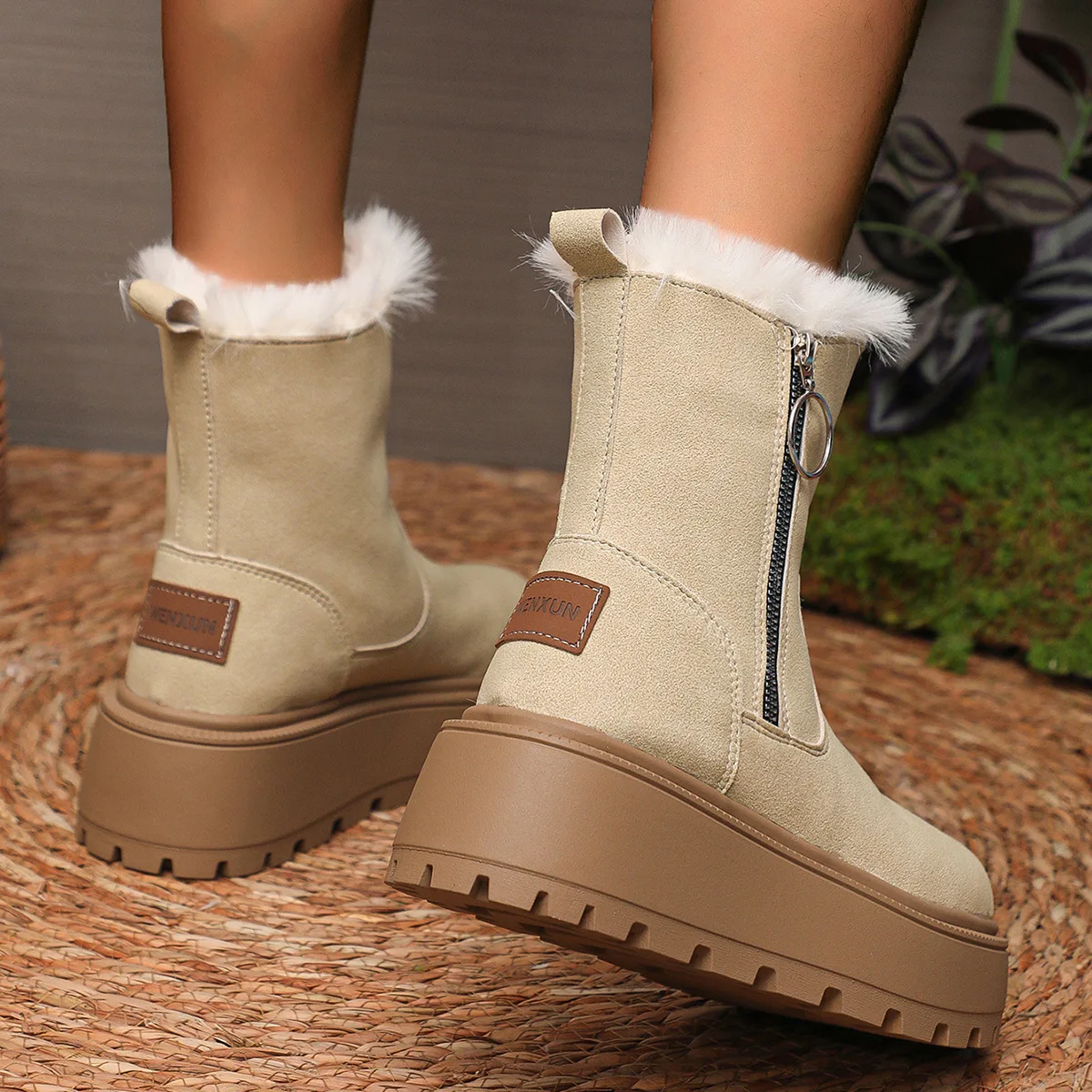 Hot Sale Women's Winter Snow Boots, Thick Bottom Side Zipper, Fleece Lined Short Boots, Korean Style Warm Cotton