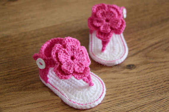 Handmade Crochet Baby Flip Flop Sandals, Summer Baby Sandals with Puff Flowers, Cute Crochet Baby Sandals