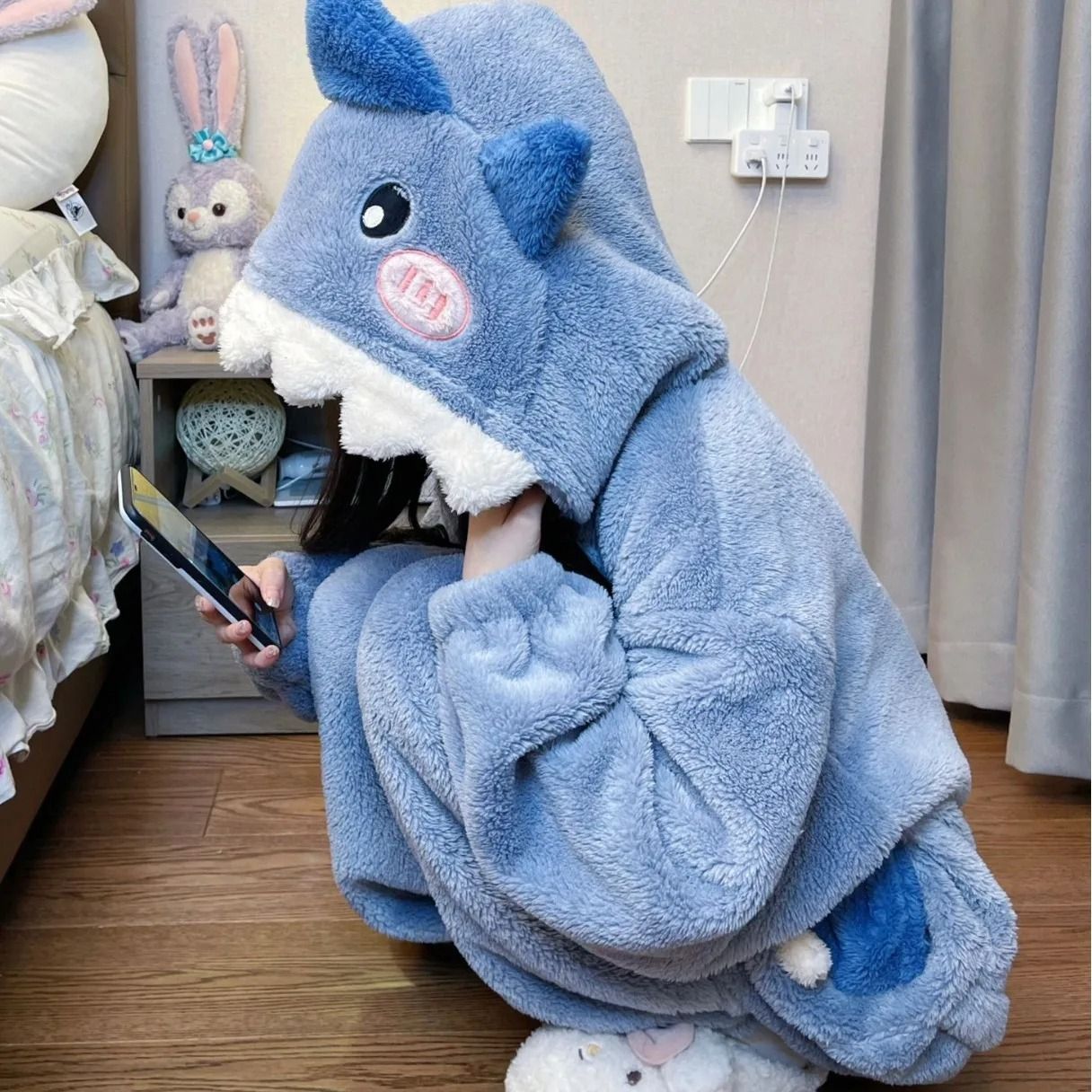 Womens Cartoon Shark Kigurumi Pajamas Hooded Animal Onesie Sleepwear Winter Cosplay Jumpsuit