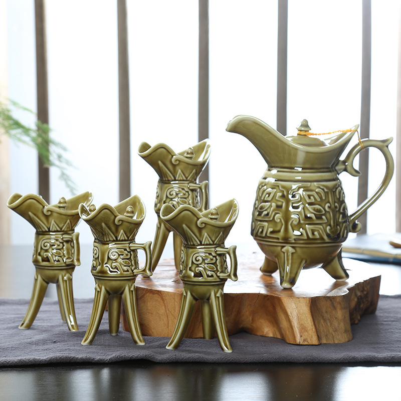 High-End Retro Ceramic Wine Set, , Home Creative Gift Box, Light Luxury Style