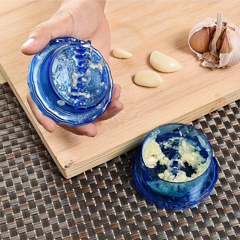 Twist Garlic Crusher Manual Garlic Press and Ginger Grinder