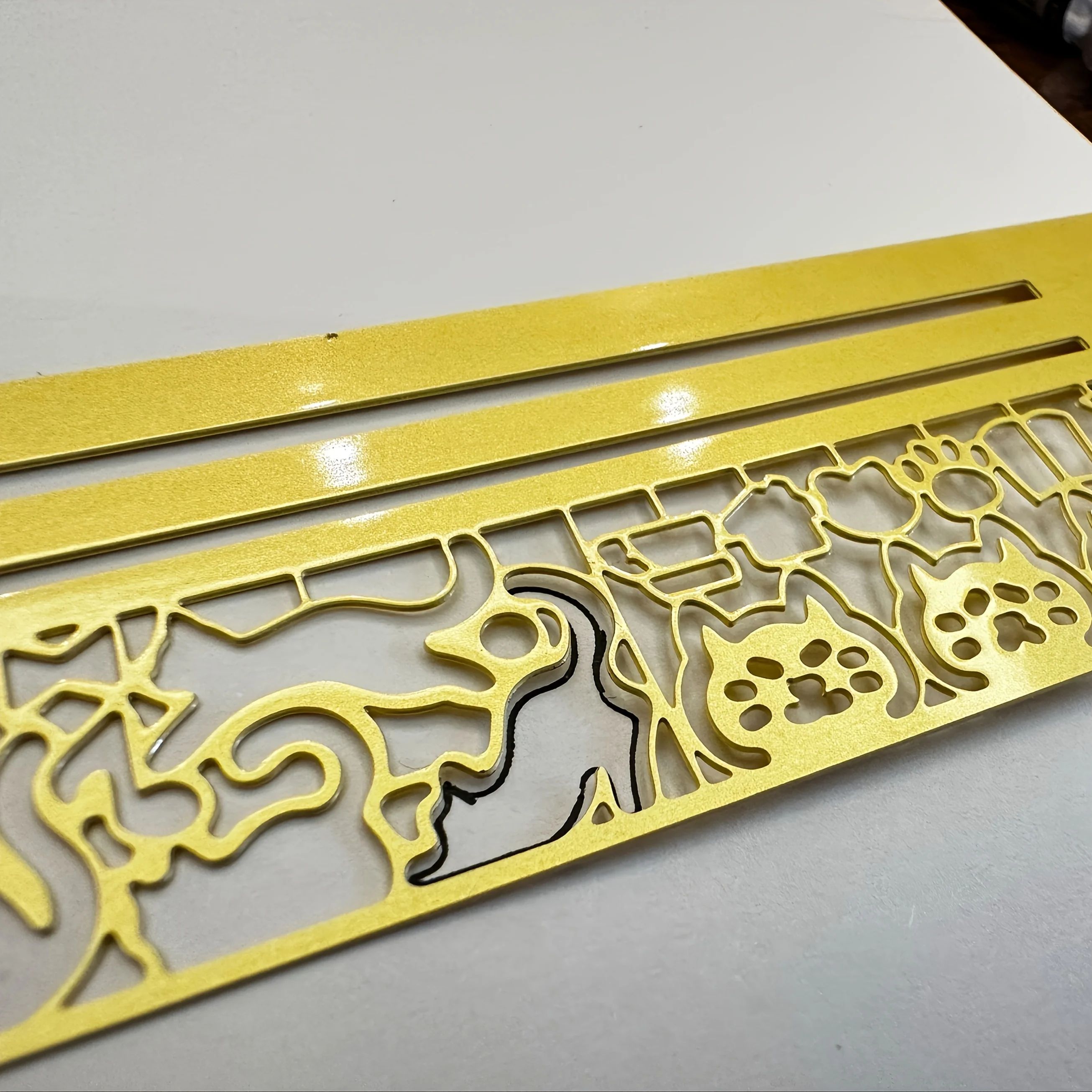 Three-in-One Cat Lover Template Ruler – Cute Cat Stencil Bookmark & Double-Sided Measuring Ruler with 20+ Designs