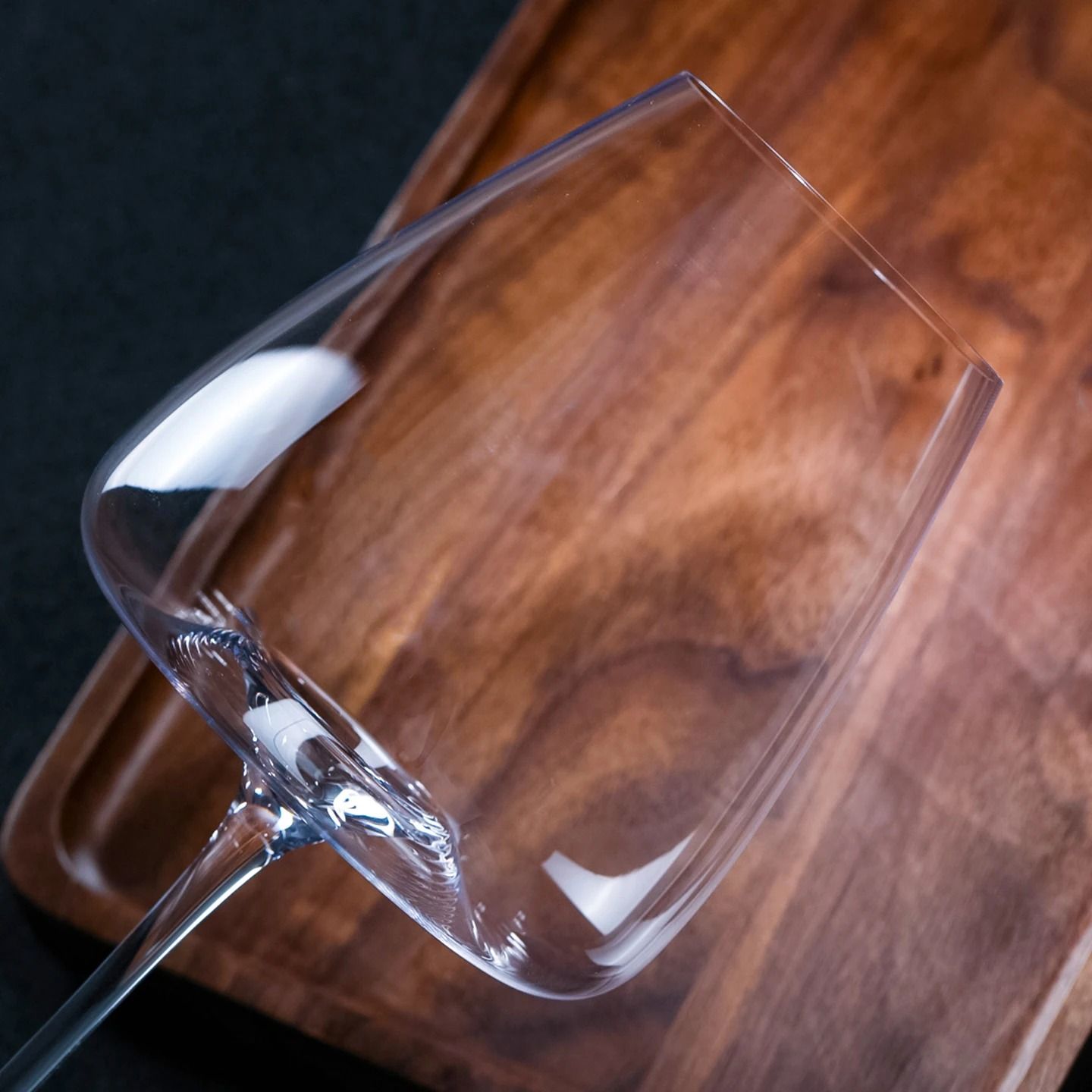 Handmade Ultra-Thin Crystal Wine Goblet | Concave Bottom Series