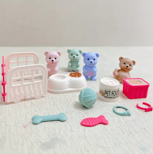 Childrens Play House Scene Toy Set with Teddy Bear and Pet Bathroom Accessories