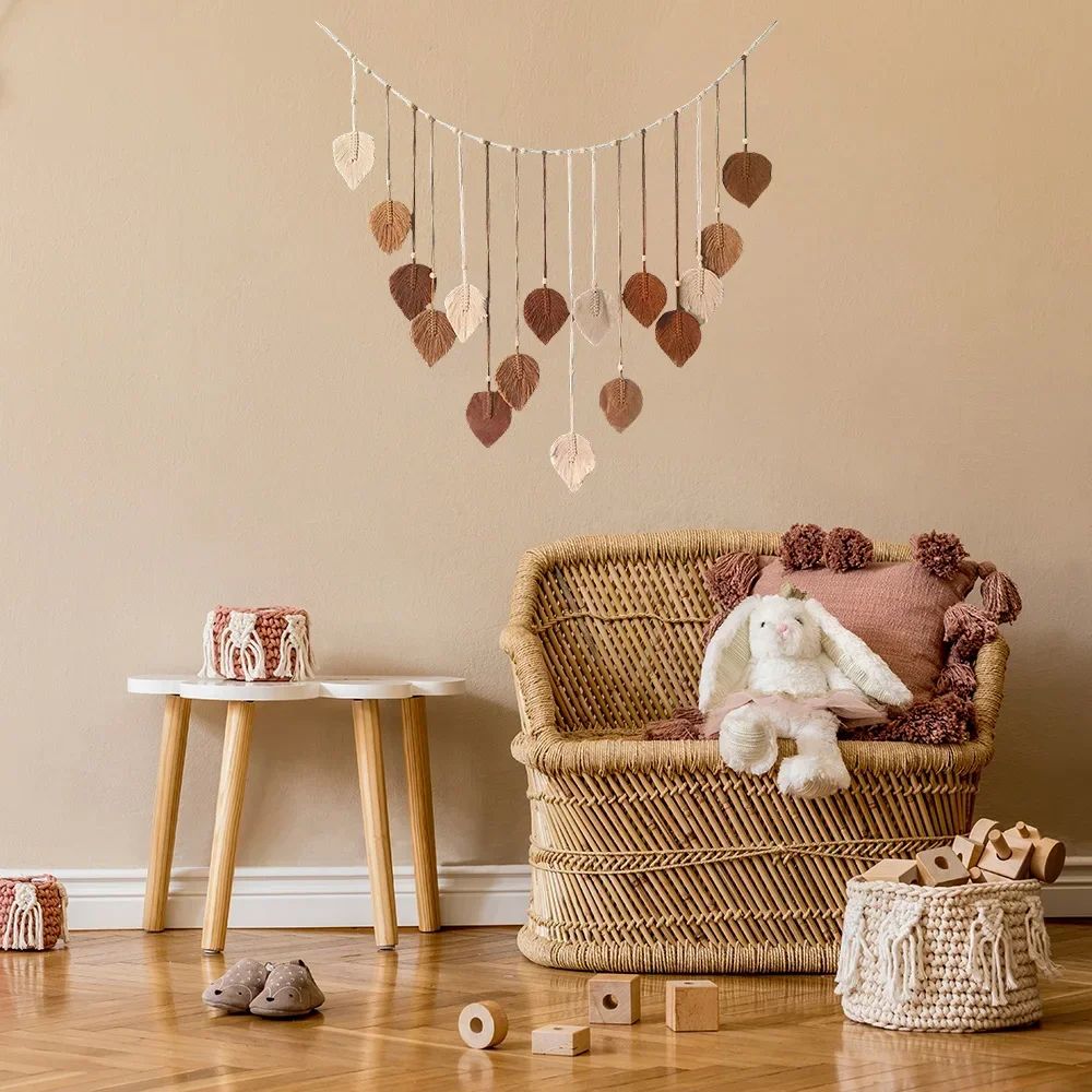 Boho Macrame Leaf Wall Hanging, Handmade Macrame Tapestry Wall Art for Bedroom & Living Room Decor