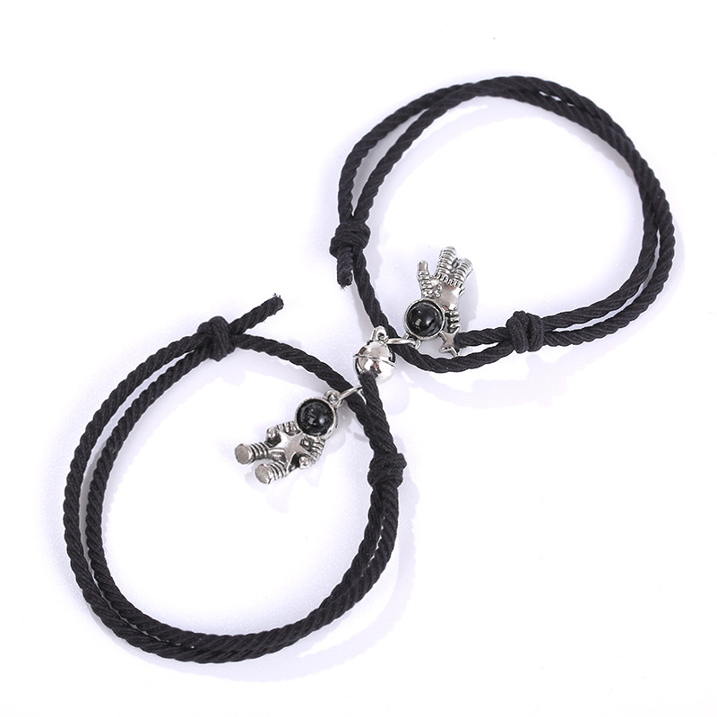 Magnetic Couple Bracelets for Men Women Adjustable Elastic Size Distance Bracelet with Astronaut Charm Rope Chain BFF