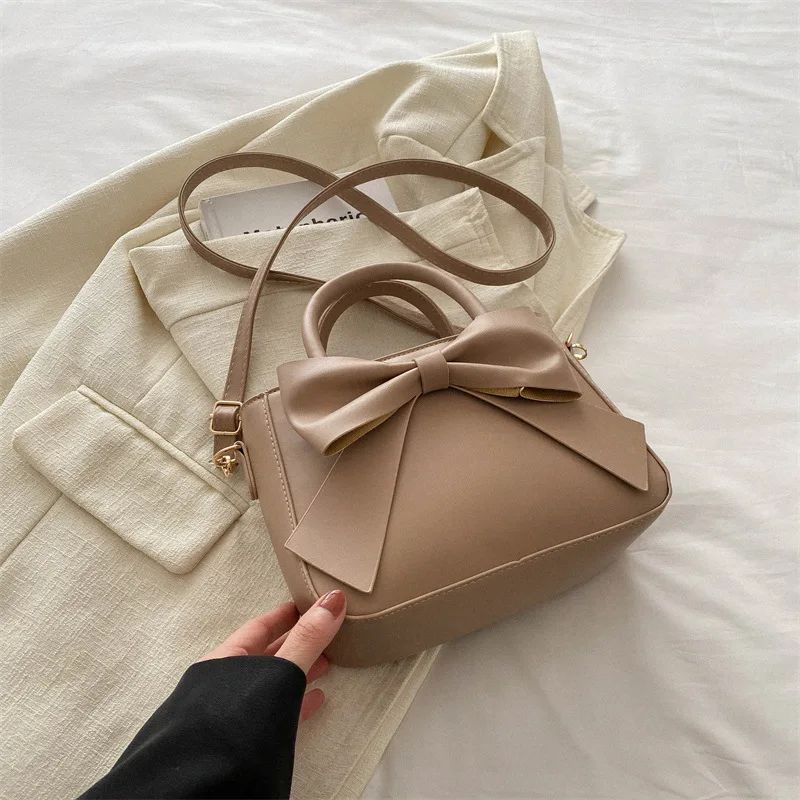 EleganceBow PU Leather Crossbody Handbag | Women's Chic Shoulder Bag with Gold Hardware & Detachable Strap