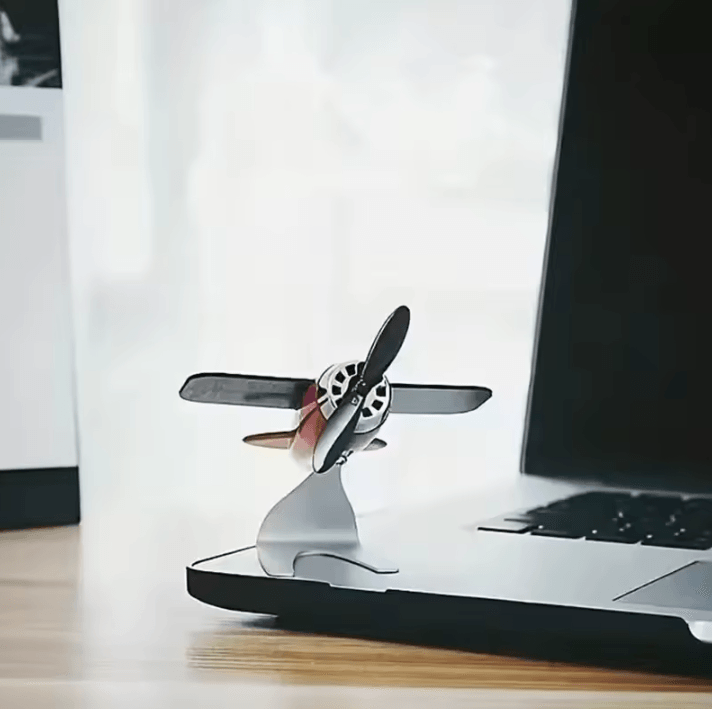 Unique Solar Airplane Car Decoration – Creative Car Dashboard Ornament and Desktop Gift for Men, Women, and Car