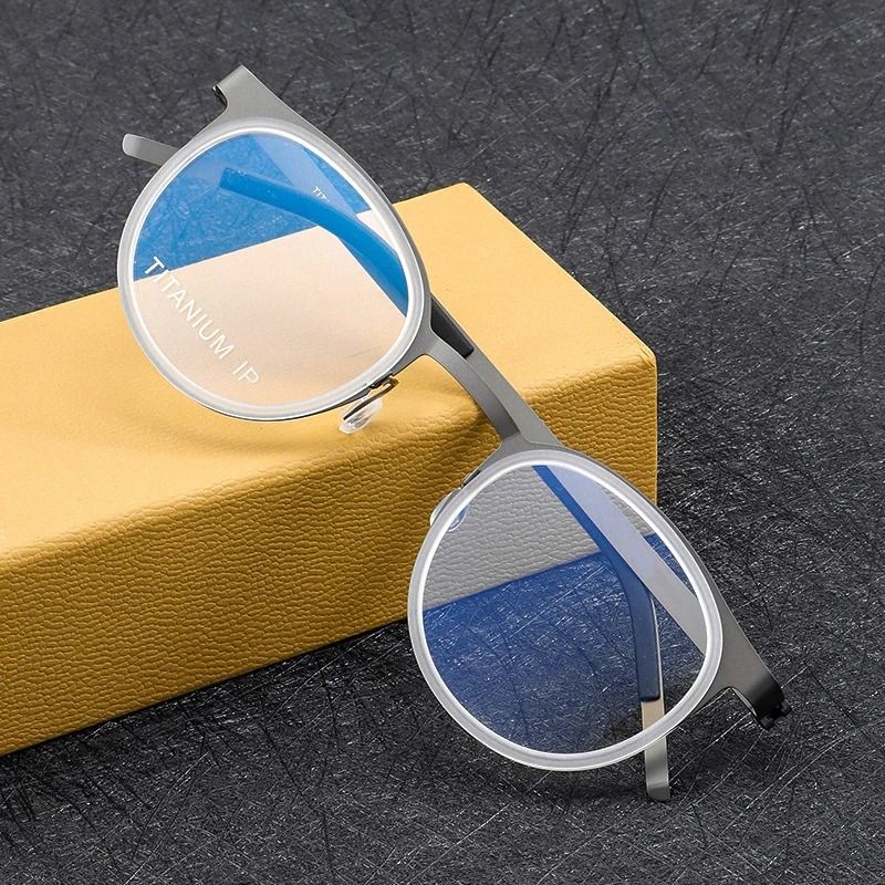 Pure Titanium Eyewear Frame Men Blue Light Blocking Screwless Design