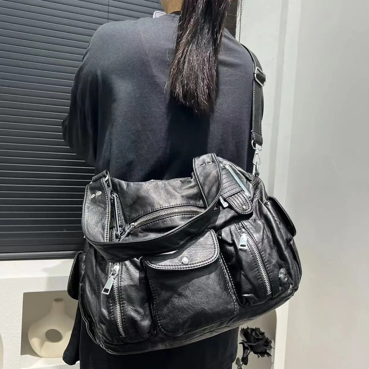 Y2K Motorcycle Multi Pocket Womens Crossbody Shoulder Bag with Lychee Pattern