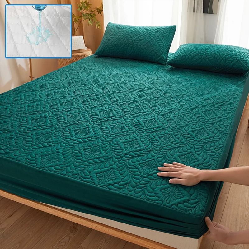 Waterproof Quilted Mattress Protector Breathable Anti-mite Fitted Bed Cover
