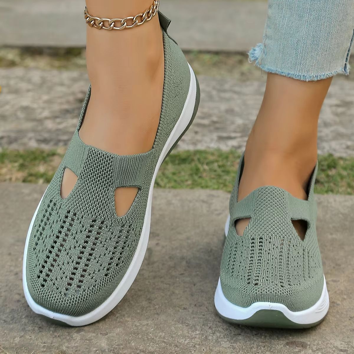 AirFlex Women's Breathable Walking Shoes – Lightweight, Soft-Soled Casual Sneakers
