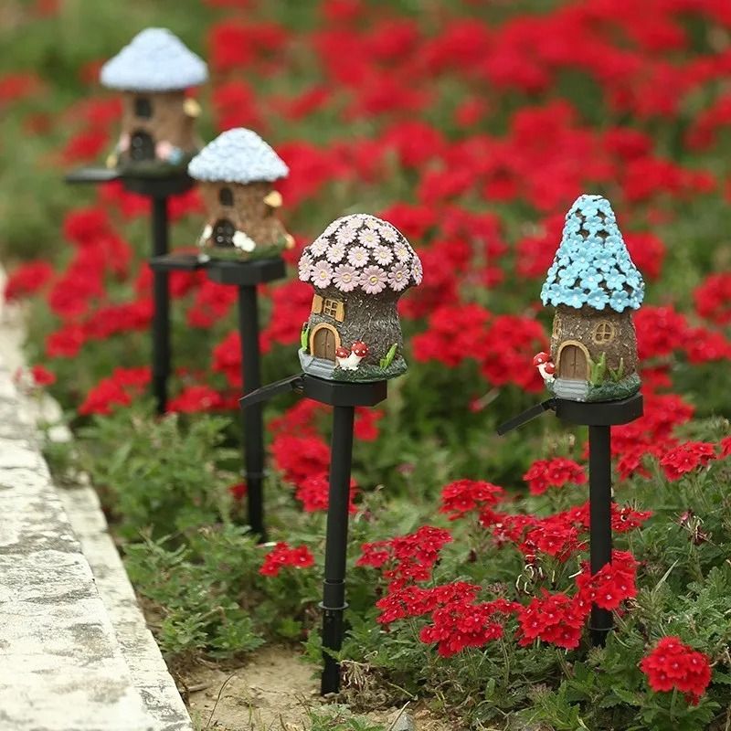 Cartoon Anime Resin Mushroom House Solar Landscape Light