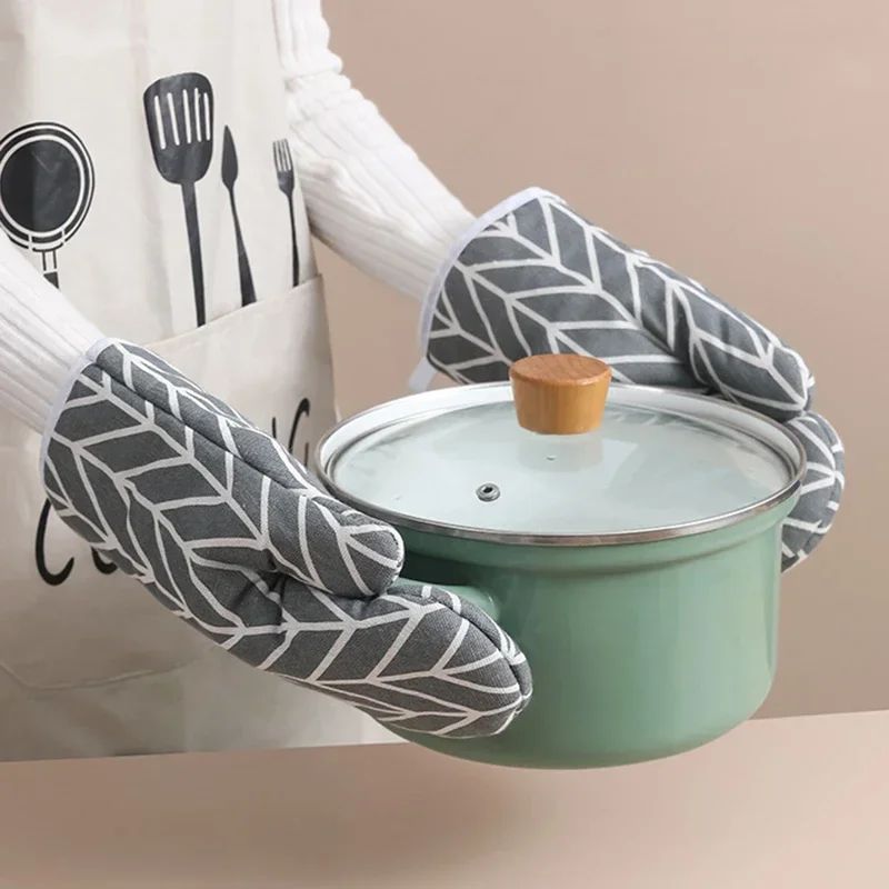 2PCS High Temperature Oven Insulated Gloves