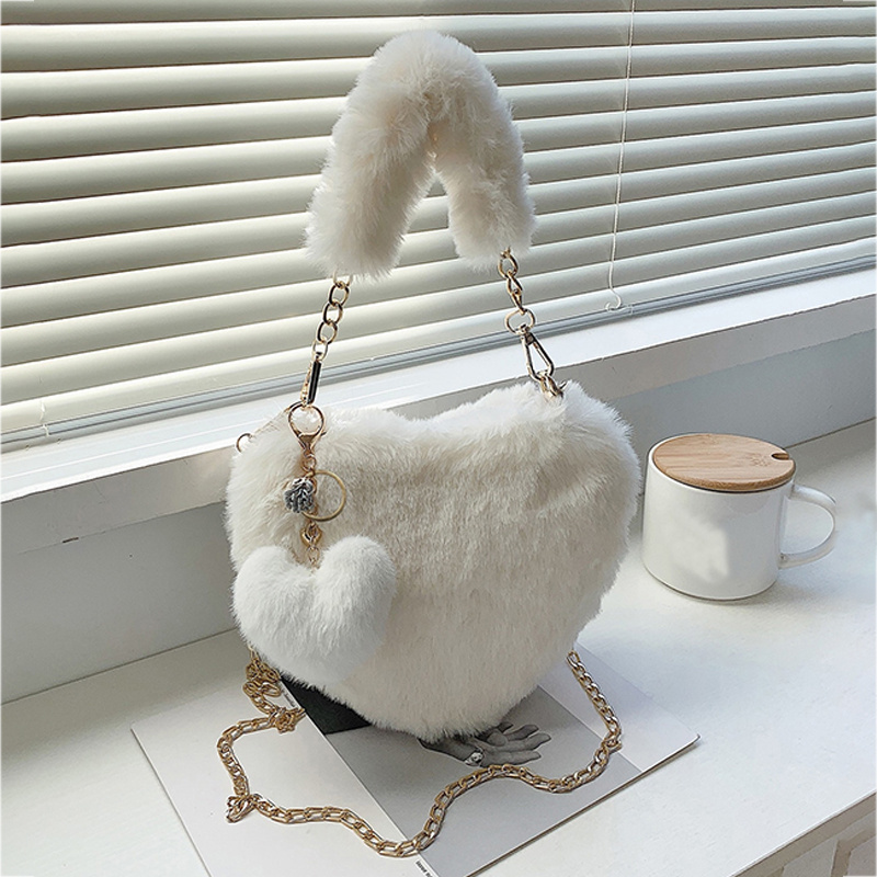 Faux Fur Heart-shaped Handbag, Fluffy Plush Ladies Shoulder Bag, Fashion Female Furry Clutch Purse for Daily Use