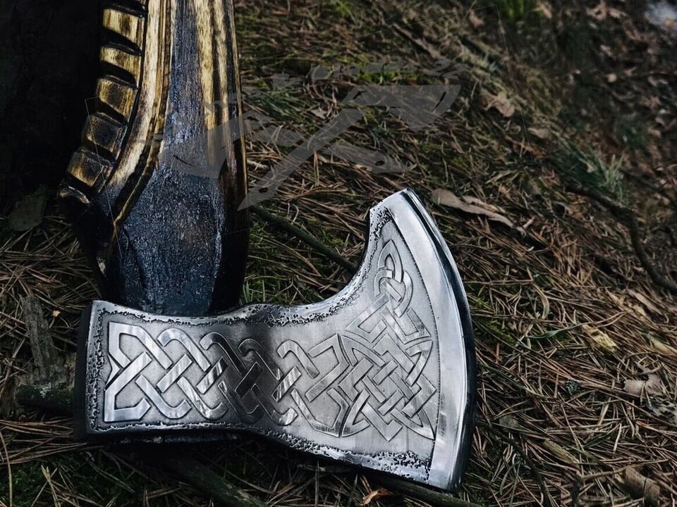 CUSTOM HANDMADE HIGH CARBON STEEL HUNTING VIKING BEARDED HATCHET TOMAHAWK AXE