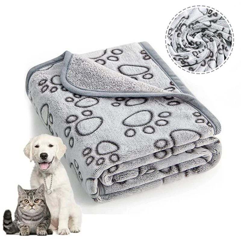 Soft Plush Pet Blanket with Cartoon Design