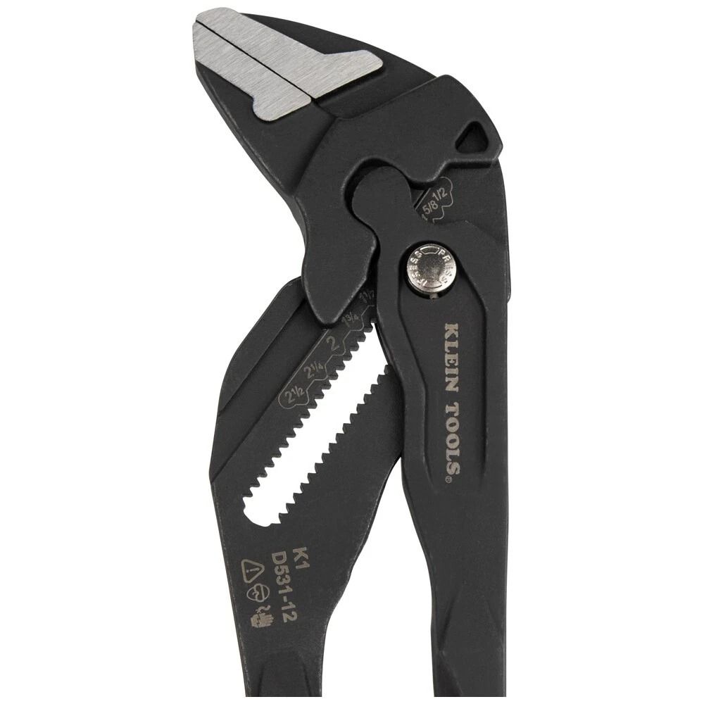 Plier Wrench with Parallel Jaws and Quick Adjust