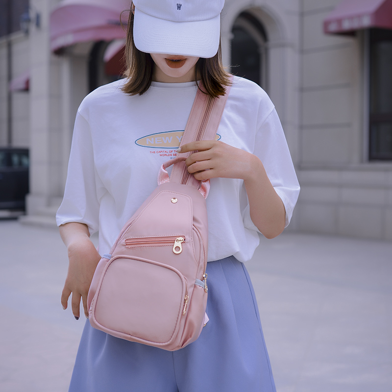 Fashionable Womens Oxford Crossbody Chest Bag Stylish & Functional One Shoulder Messenger Bag