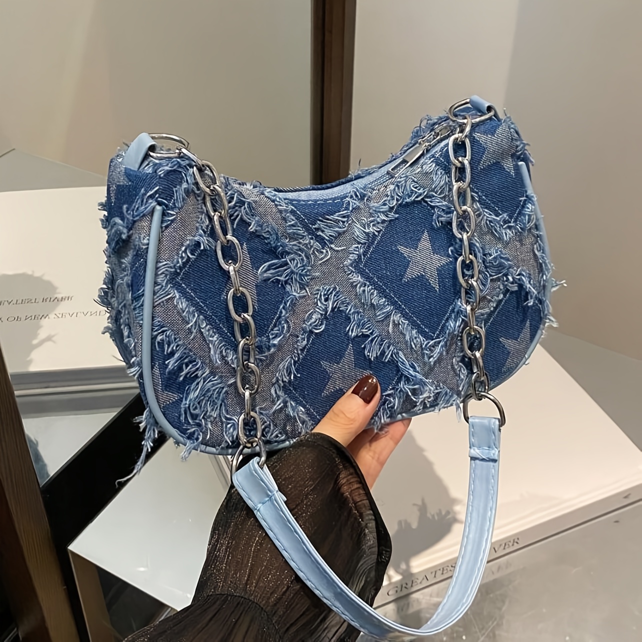 Women Tote Bag with Star Pattern Blue, Distressed Design, Golden-Tone Hardware Handbag for Stylish Everyday Use