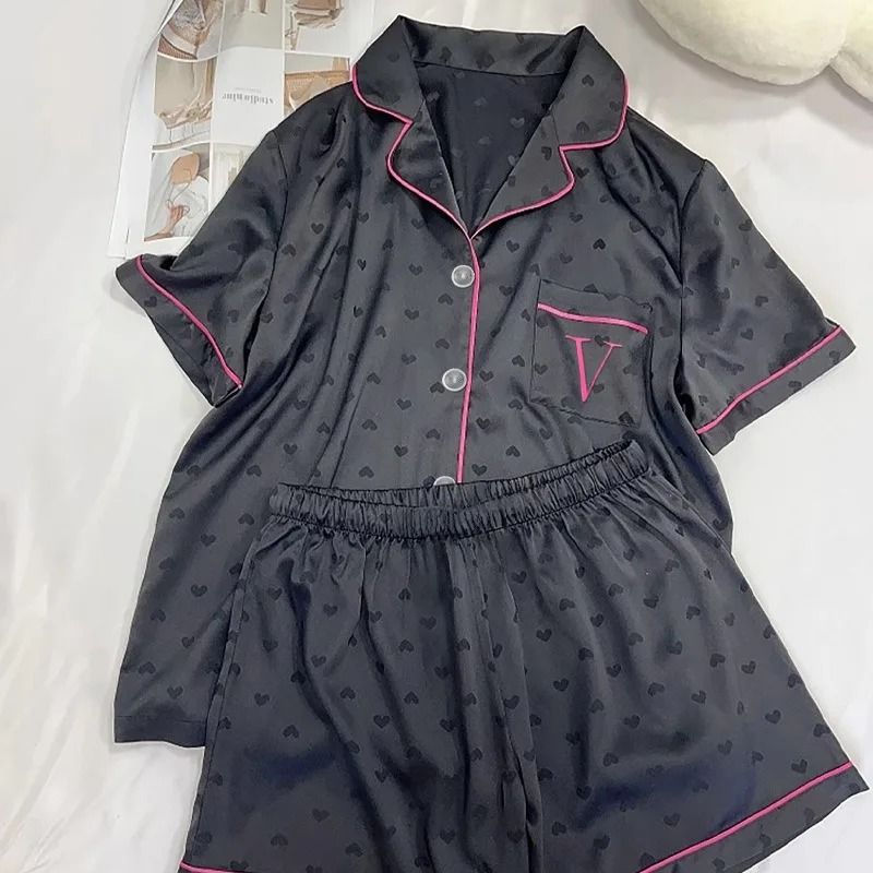Elegant Heart-Print Satin Pajama Set – Short-Sleeve Summer Loungewear