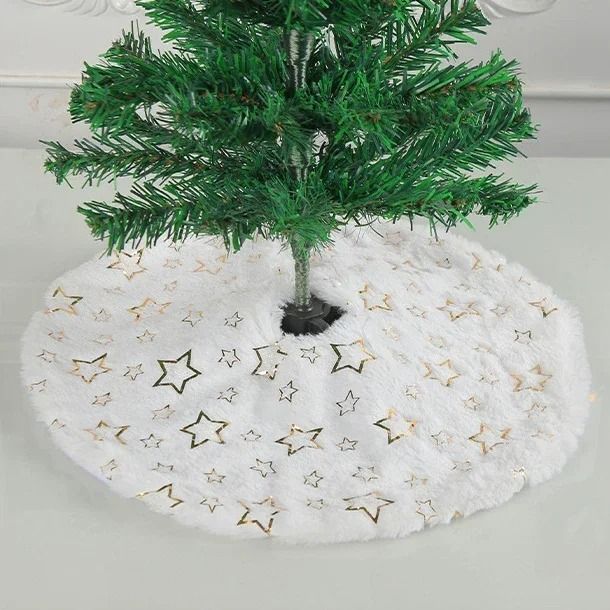 15-Inch White Faux Fur Christmas Tree Skirt | Premium Sequin Round Xmas Mat & Holiday Party Infrastructure