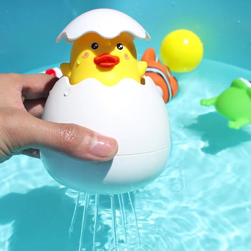 SprinklePals Duck And Penguin Egg Water Spray Baby Bath Toy