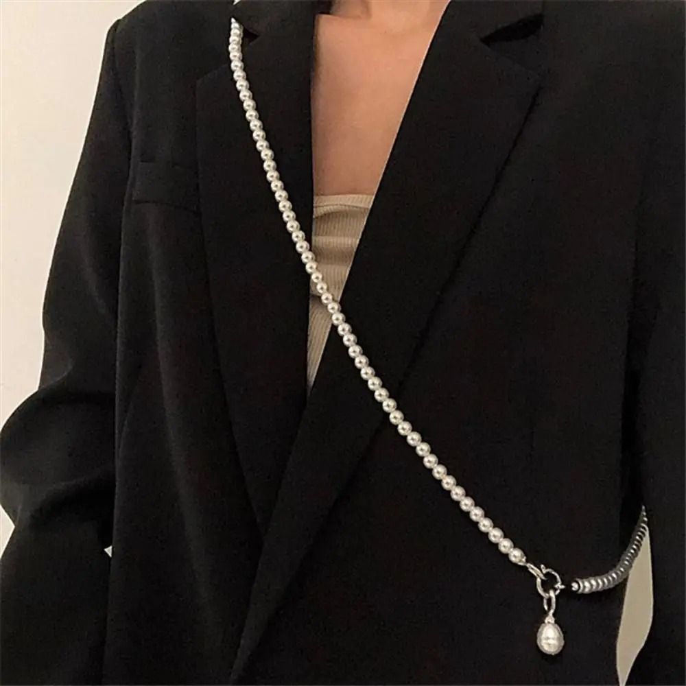 Boutique INS Pearl Pendant Crossbody Chain and Minimalist Statement Necklace