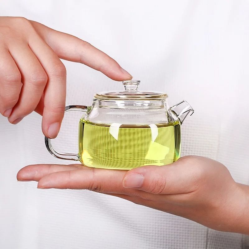 Small Capacity Transparent Glass Teapot with Filter