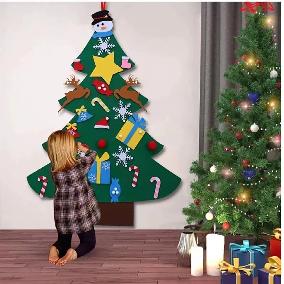 DIY Toddler Friendly Felt Christmas Tree
