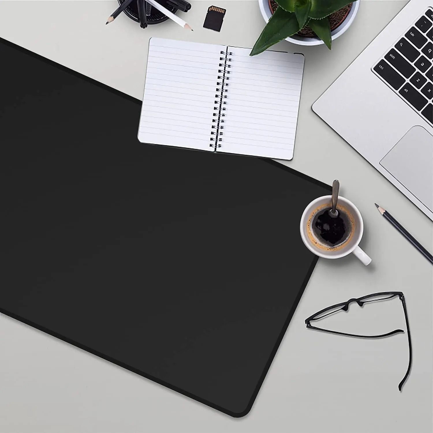 XXL Black Gaming Mouse Pad Desk Mat