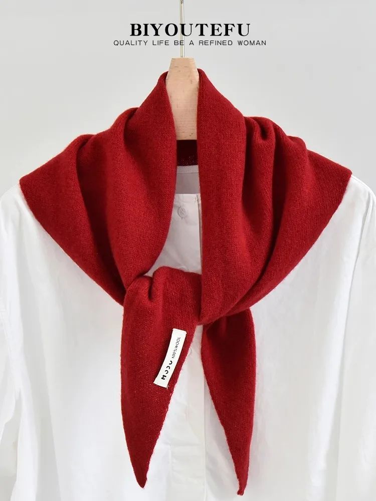 Australian Wool Knitted Triangle Scarf – Women's Warm Autumn Winter Neck Shawl