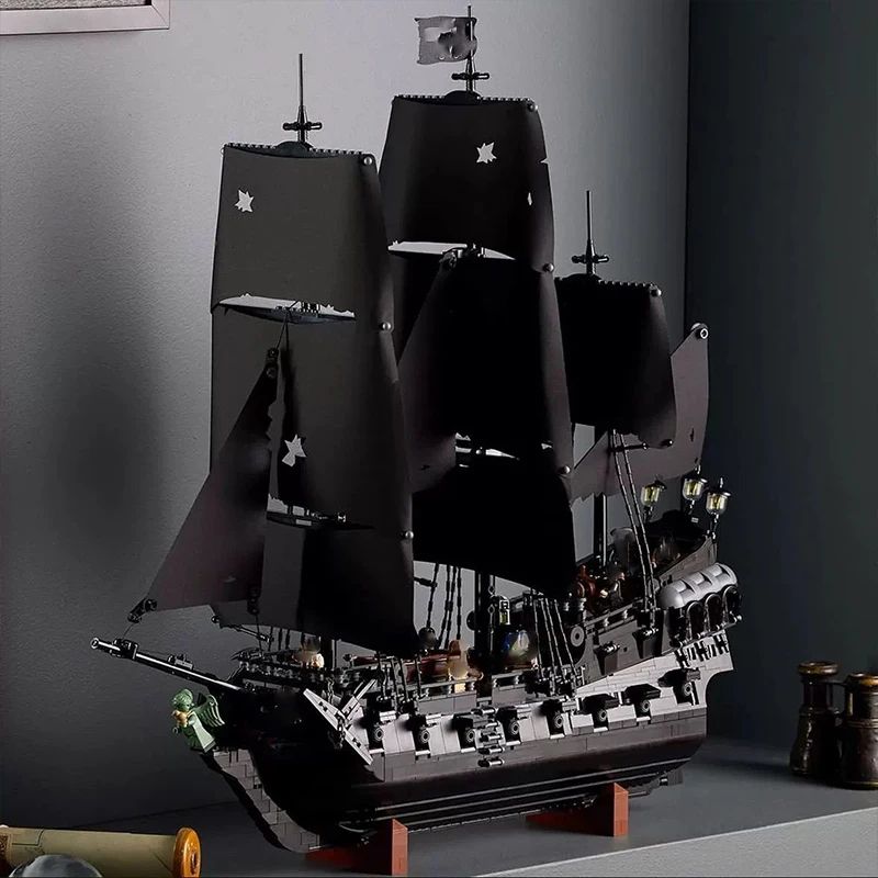 Sparrow Pirate Ship Building Blocks – Detailed Sailboat Ship Model DIY Construction Set