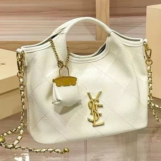 Premium Handbag with Diamond Grid Embroidery, Large Capacity Vegetable Basket Bag, Chain Bar Crossbody
