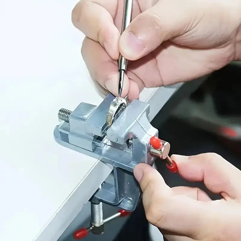 Mini Aluminum Bench Vise Table Clamp - Compact Mini Bench Vise for DIY, Crafting & Electronics