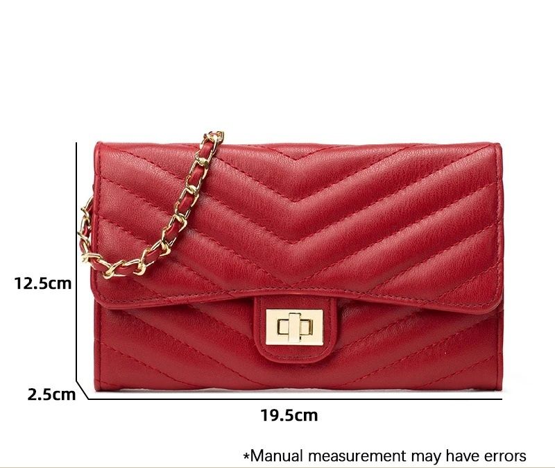 Fashionable V-Pattern Quilted Crossbody Chain Bag