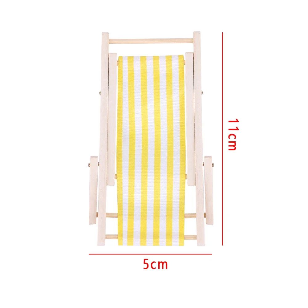 Dollhouse Beach Chair Set with Mini Beach Table, Foldable Wooden Beach Furniture