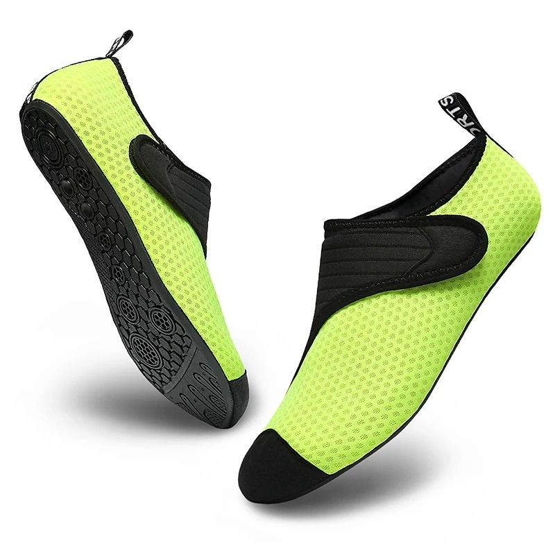 Unisex Beach Water Shoes Quick Dry Lightweight Swim and Aqua Footwear