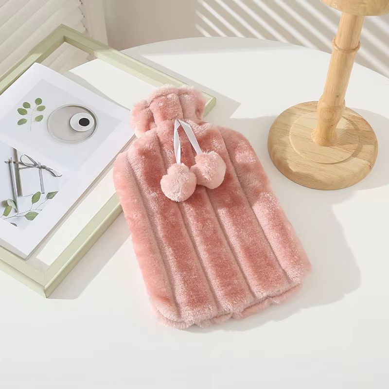 2L Hot Water Bottle With Fur Fleece Cover Fluffy Waterproof Rubber Warm Bottle for Hands Feet and Body
