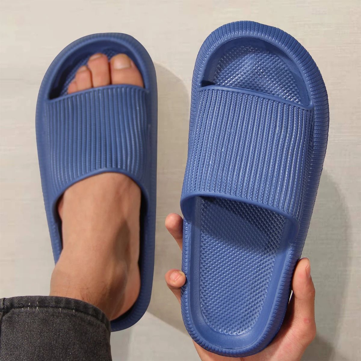 Ultra-Soft Cloud-Feel Cushion Slippers