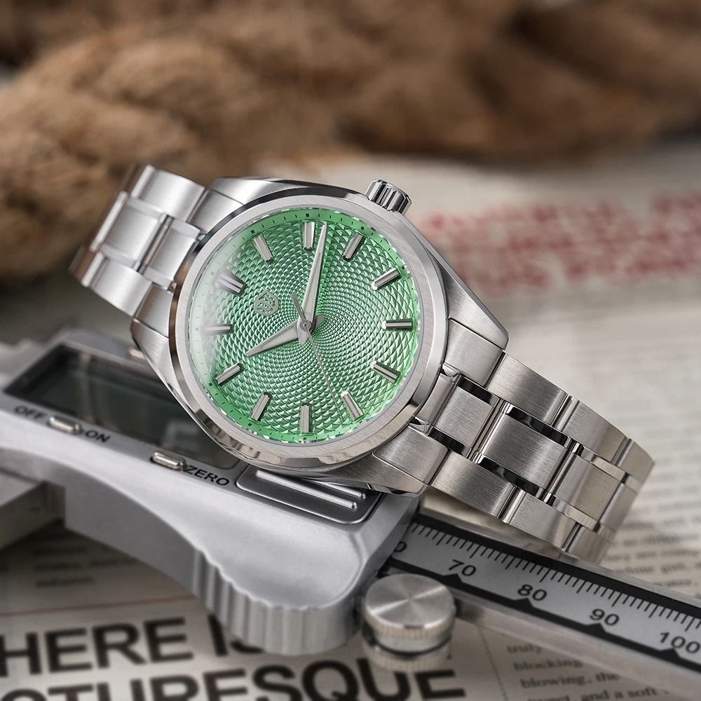 Guilloche Dial Quartz Watch – High-Precision Sweep Movement Luxury Timepiece